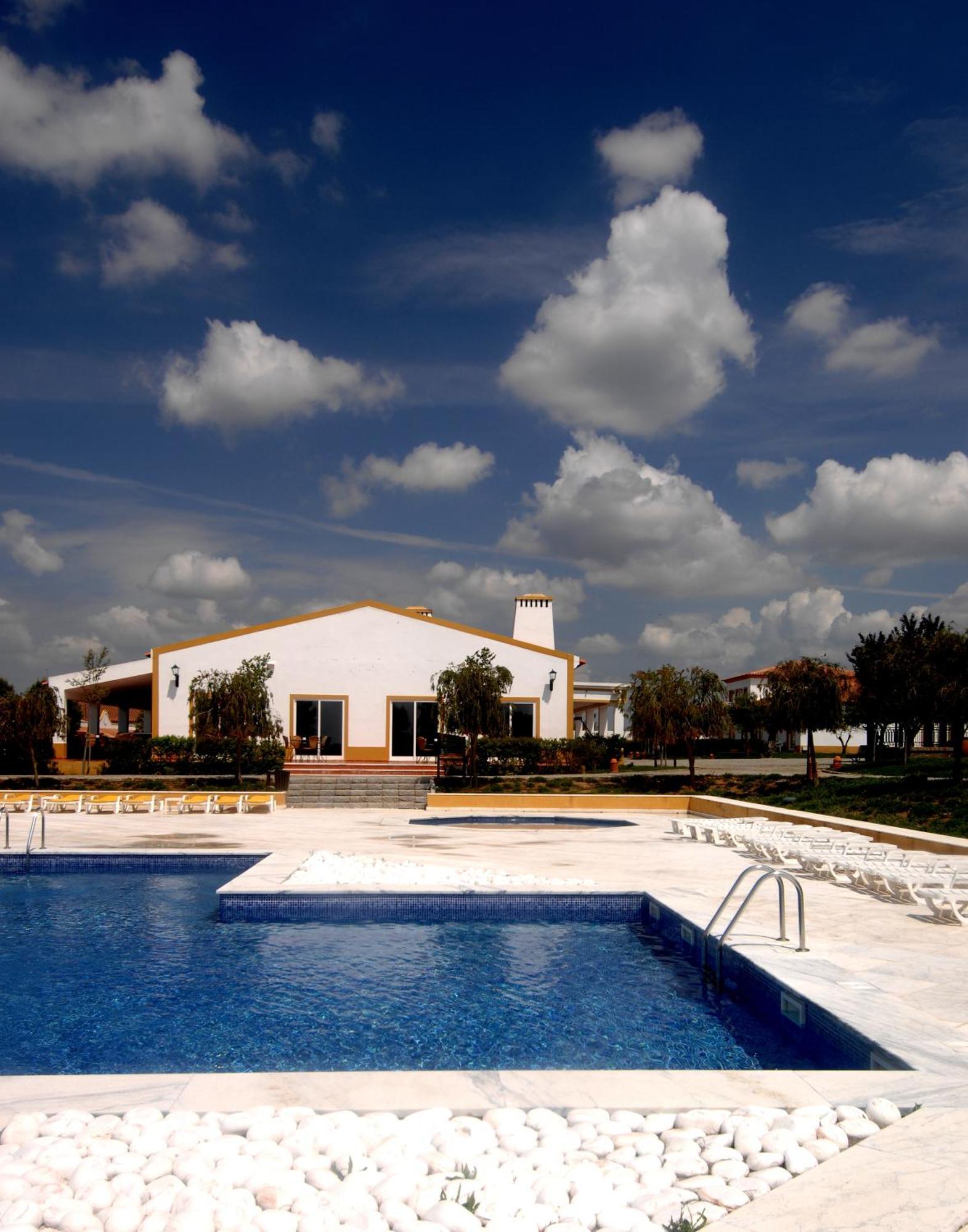 Vila Gale Alentejo Vineyard - Clube De Campo Albernoa Exterior foto
